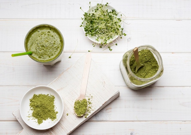snímek kratomu